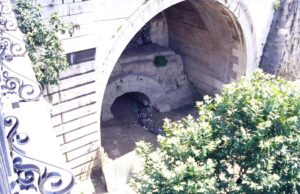 Roman Building Techniques: Materials, Methods, and Construction