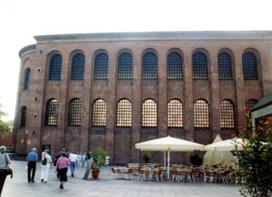 Ancient Roman Buildings in the Roman Empire