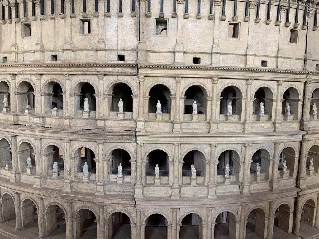Colosseum: Ancient Roman Amphitheatre in Rome 5 Colosseum