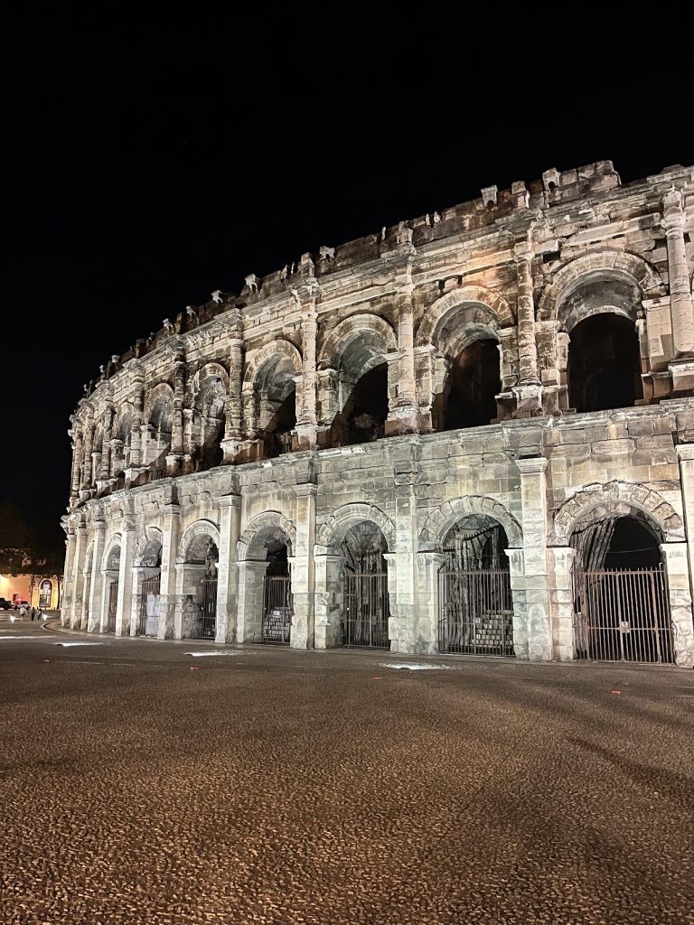 Amphitheatre of Nîmes: A Roman Arena and Medieval Fortress in France 3 Amphitheatre of Nîmes