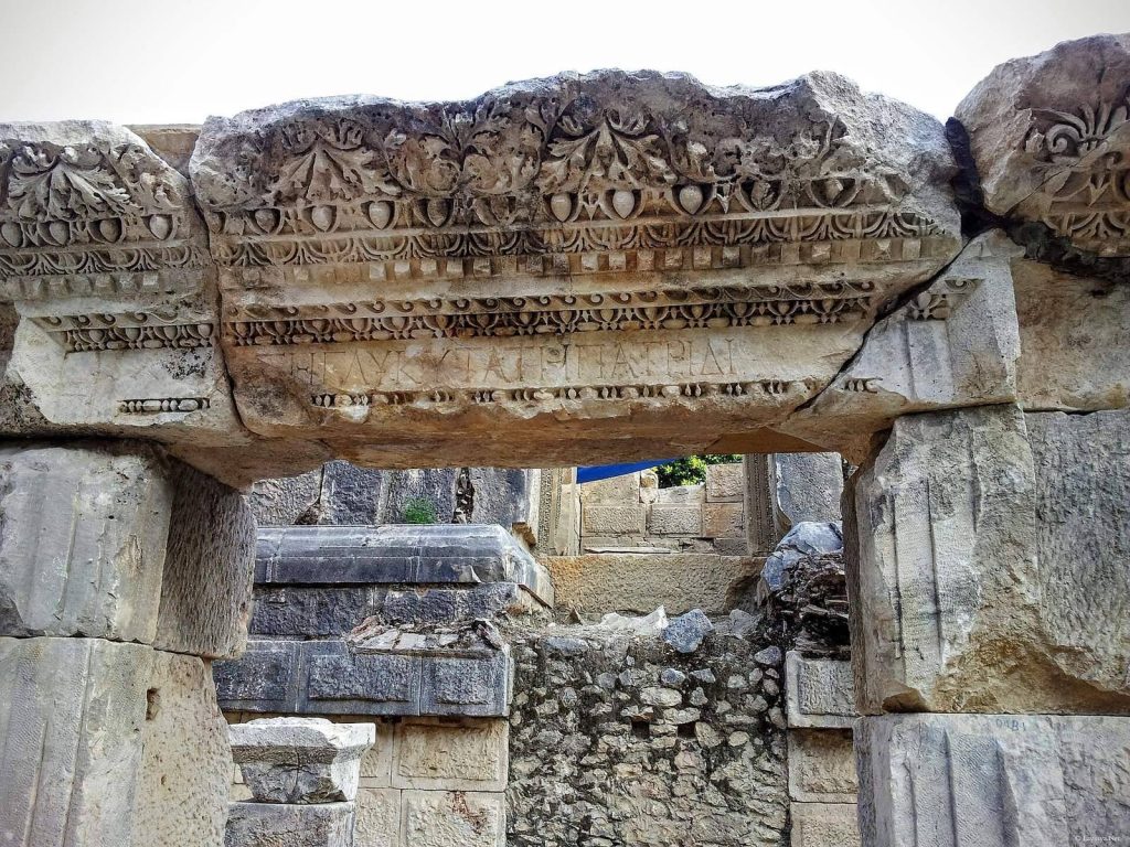 Myra: An Ancient Lycian City in Türkiye 1 Myra ruins