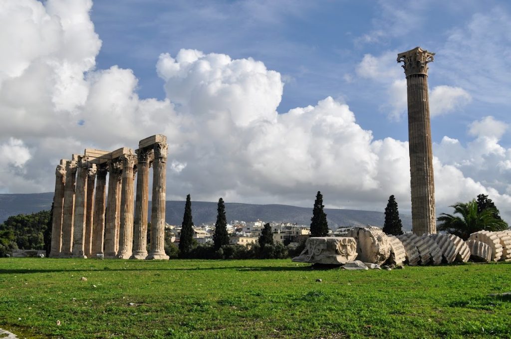 Temple of Olympian Zeus: A Sanctuary and Monument in Athens 3 Temple of Olympian Zeus