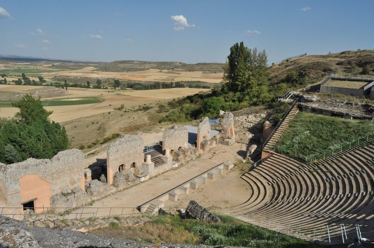 Colonia Clunia Sulpicia: Roman Capital and Archaeological City in Spain