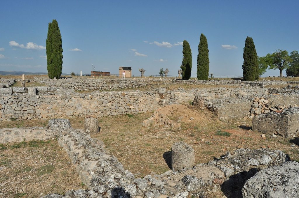 Colonia Clunia Sulpicia: Roman Capital and Archaeological City in Spain 5 Cologne Clunia Sulpicia