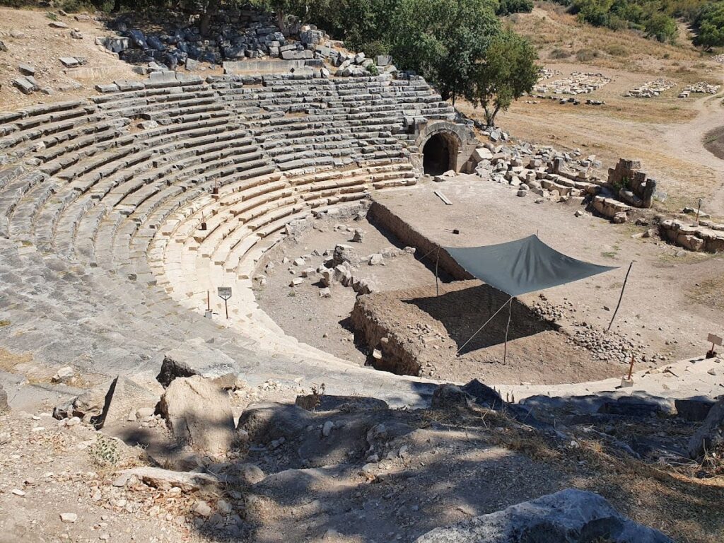 Kastabala Ancient City: A Historical Site in Modern Turkey 8 Kastabala Ancient City