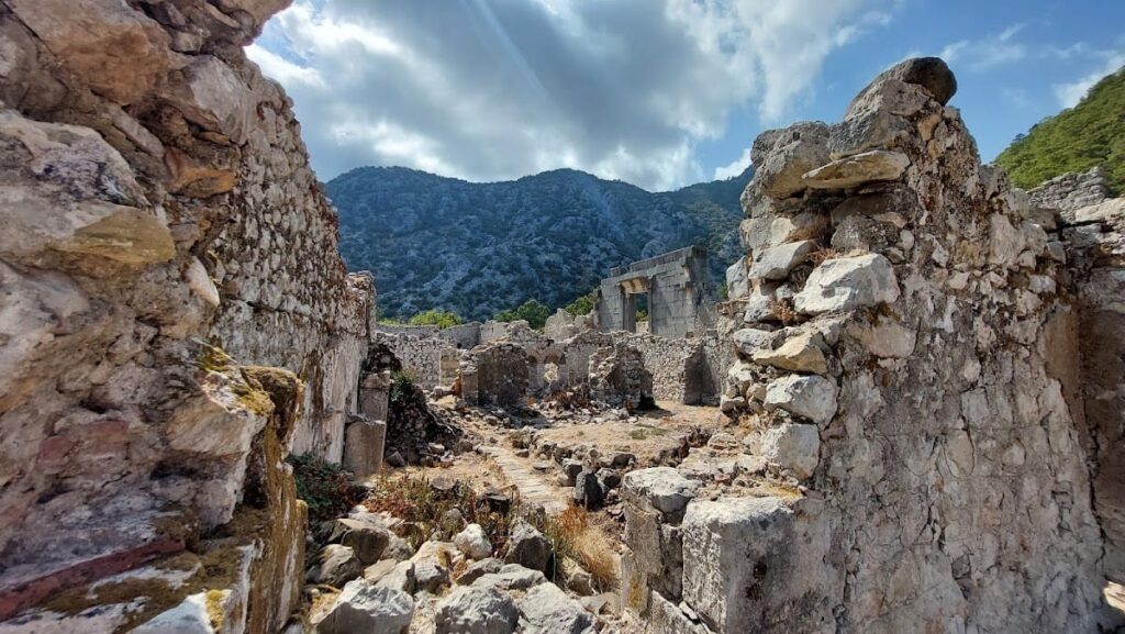 Olympos Ancient City: A Lycian Coastal Settlement in Turkey 6 Olympos Ancient City