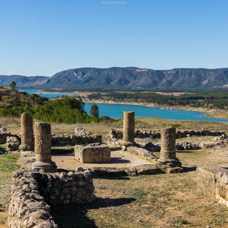 Ercavica: An Ancient Roman Municipium in Spain