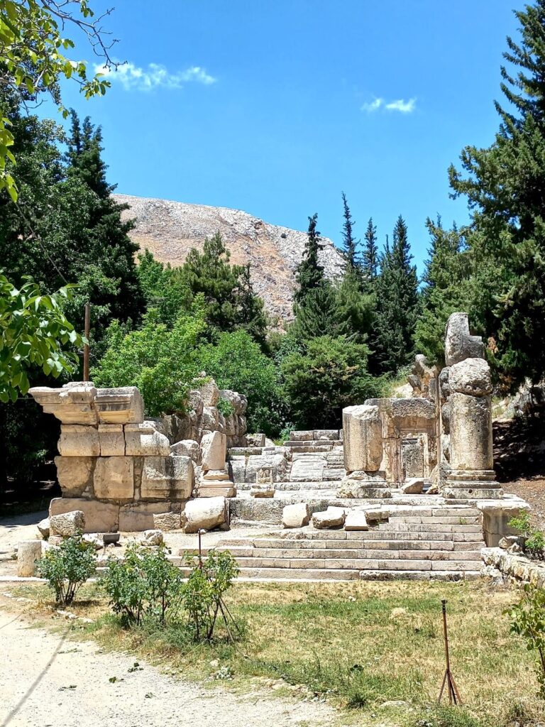 Niha Temple to Hadaranes