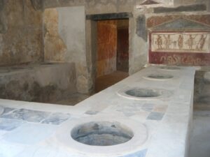 Pompeii Shopping for Food