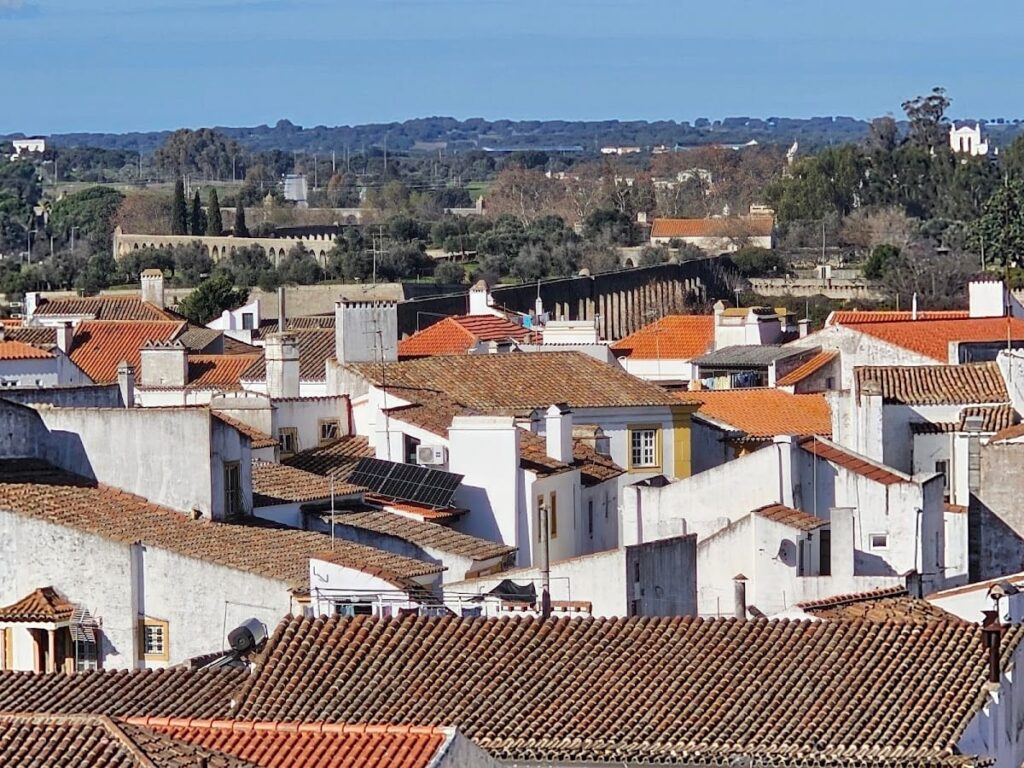 Évora Aqueduct: Água de Prata 11 Aqueduct of Évora
