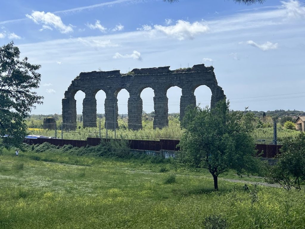 Parco degli Acquedotti: Rome’s Historic Aqueduct Park 5 Parco degli Acquedotti