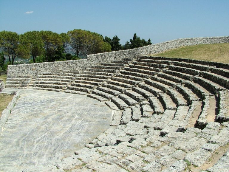 Akrai Archaeological Park: A Greek and Roman Settlement in Sicily