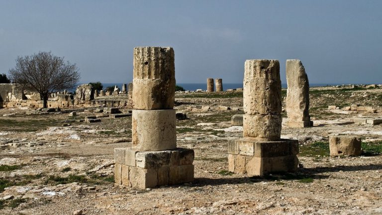 Roman Sanctuary of the Paphian Aphrodite (Sanctuary II): A Roman Religious Center in Cyprus