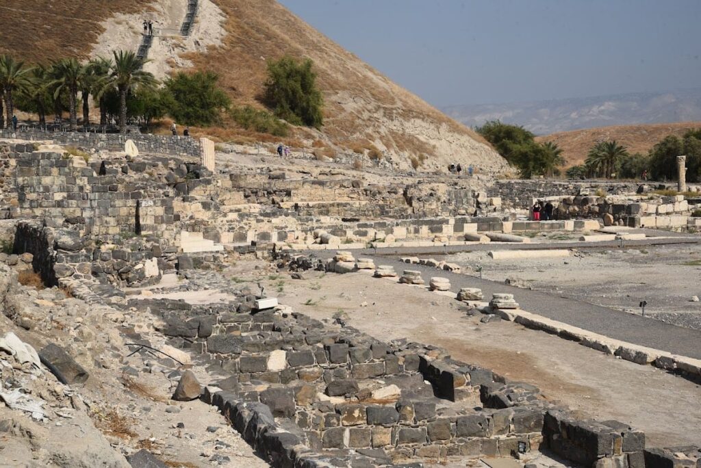 Beit She'an National Park: A Multiperiod City in Israel 3 Beit She'an National Park