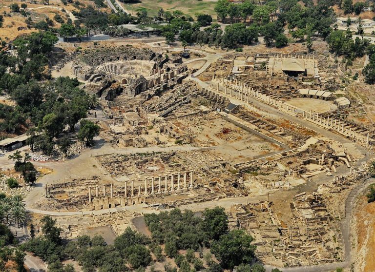 Beit She’an National Park: A Multiperiod City in Israel