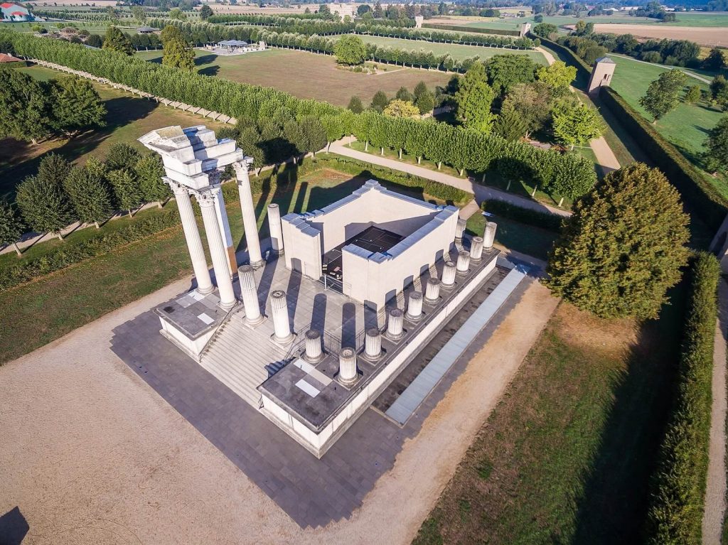 Archaeological Park Xanten: The Roman City of Colonia Ulpia Traiana 1 Archaeological Park Xanten
