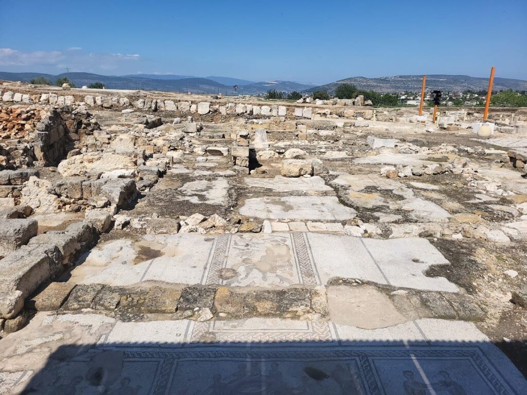 Sepphoris: A Multiperiod City in Galilee, Israel 1 Sepphoris