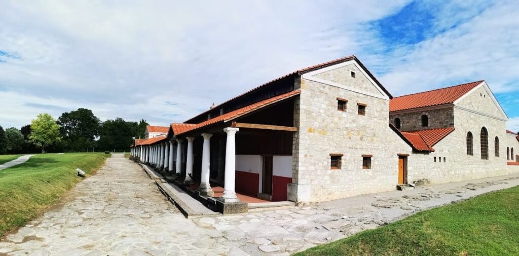 Carnuntum: Roman Military and Provincial Capital in Austria 2 Carnuntum