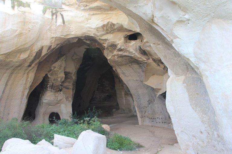 Beit Guvrin-Maresha National Park: Ancient Towns and Underground Caves in Israel