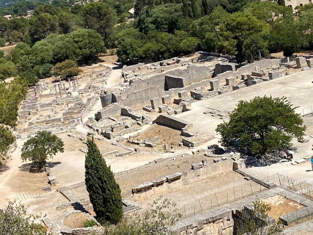 Glanum Archaeological Park: A Celto-Ligurian and Roman City in France 2 Glanum Archaeological Park