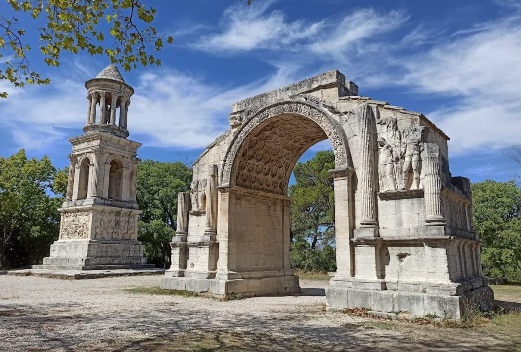 Glanum Archaeological Park: A Celto-Ligurian and Roman City in France 3 Glanum Archaeological Park