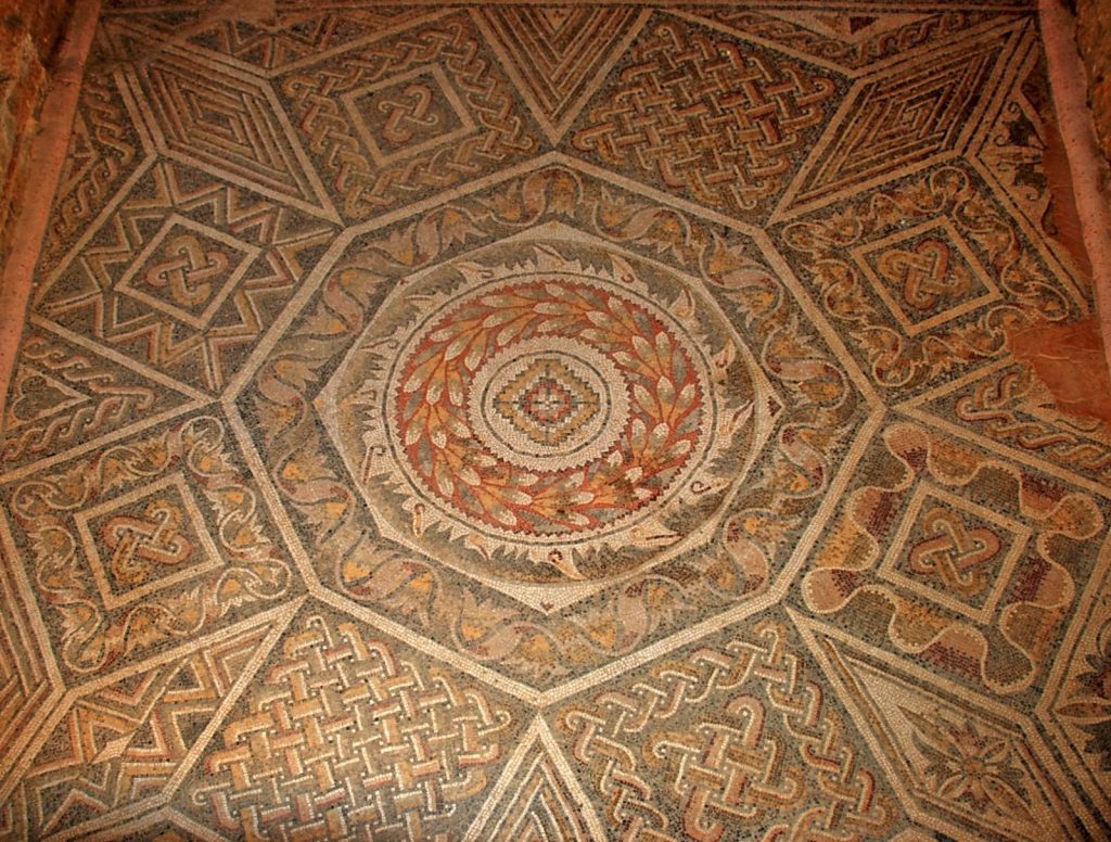 Roman Villa La Olmeda: A Late Roman Aristocratic Estate in Spain 2 Roman Villa La Olmeda