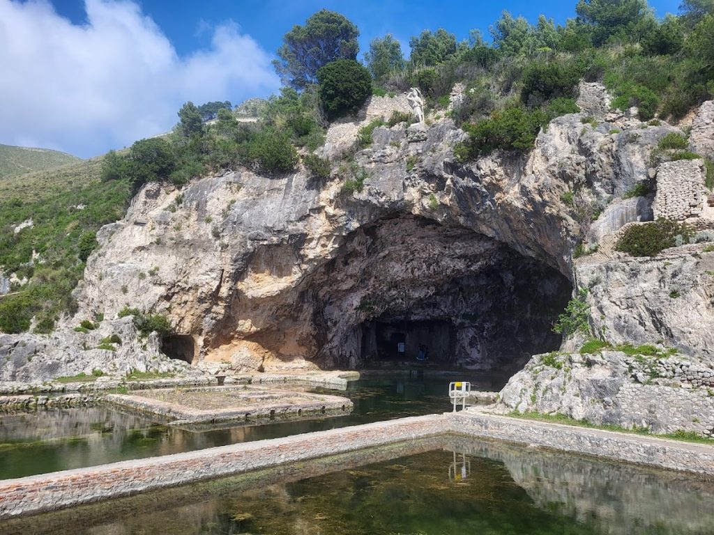 Villa di Tiberio: Roman Maritime Villa at Sperlonga 1 Villa Di Tiberio