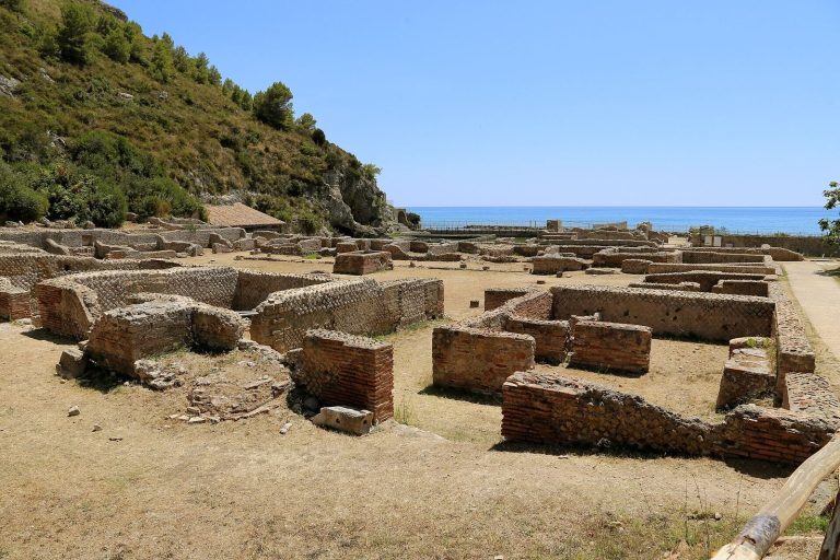 Villa di Tiberio: Roman Maritime Villa at Sperlonga