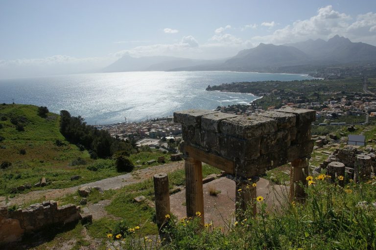 Area Archeologica di Solunto: The Remains of a Hellenistic-Roman City in Italy