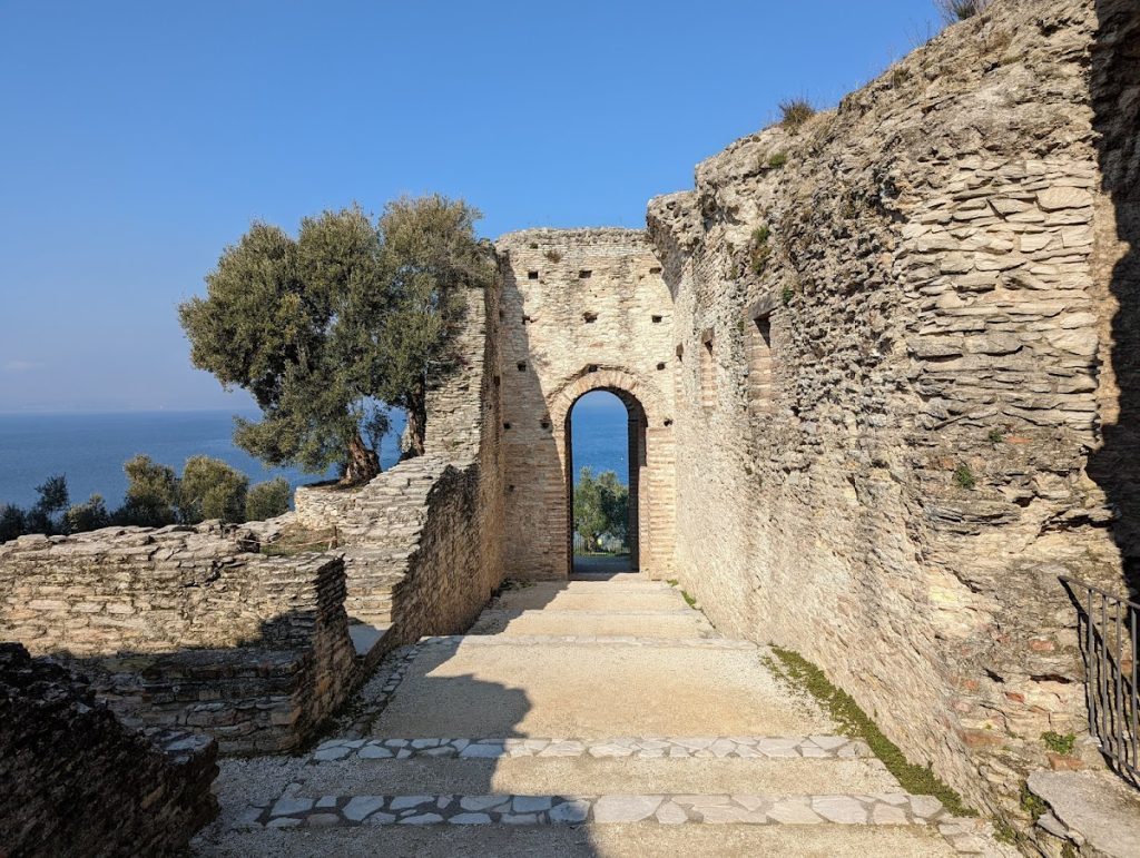 Archaeological Site of Grotte di Catullo: A Roman Villa at Sirmione 3 Archaeological site of Grotte di Catullo