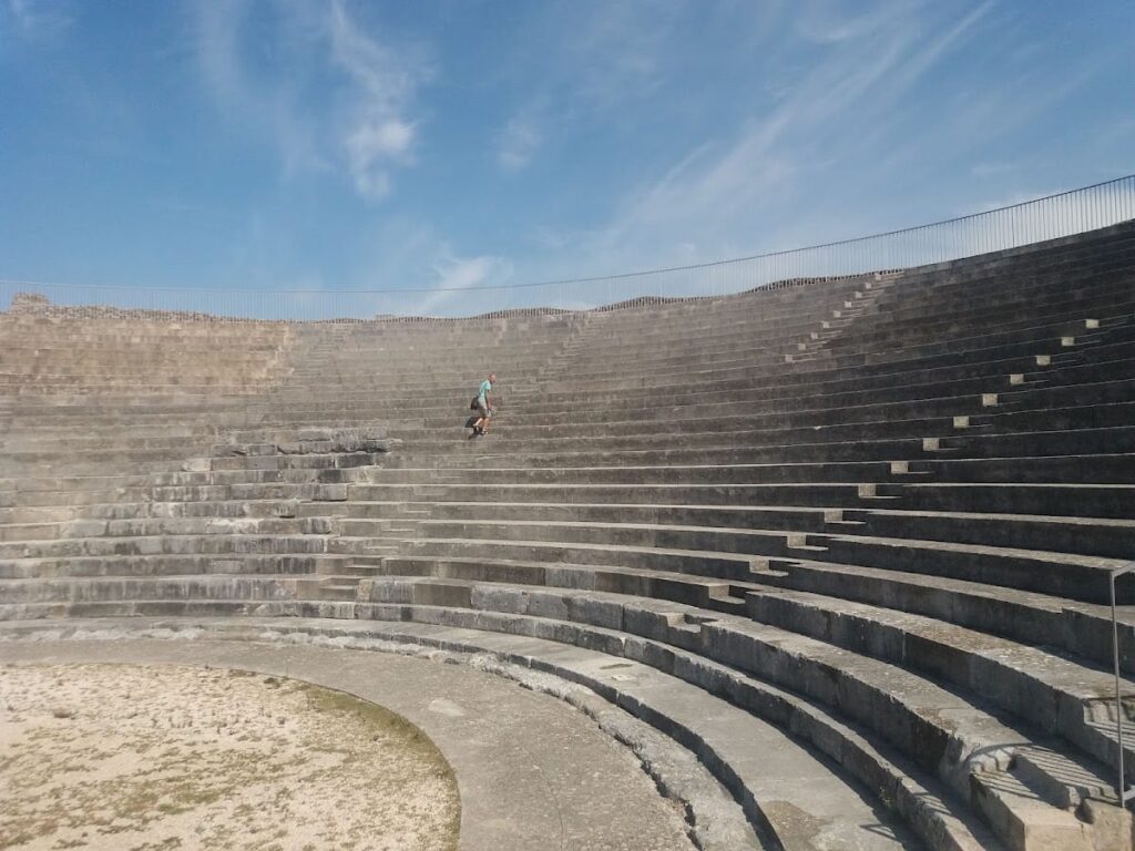 Parco Archeologico di Minturnae e Ponte Real Ferdinando: An Archaeological Park in Lazio, Italy 10 Parco Archeologico di Minturnae e Ponte Real Ferdinando