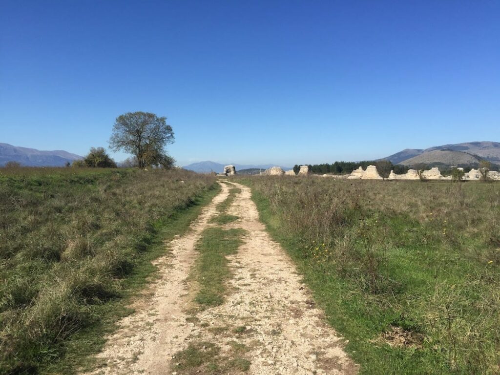 Peltuinum: An Ancient Vestinian and Roman City in Italy 4 Peltuinum