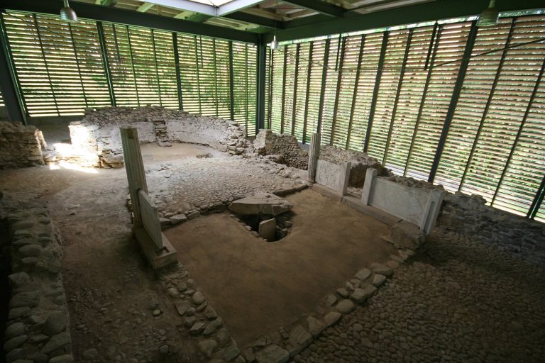 Teurnia: A Roman Provincial Capital and Episcopal City in Austria
