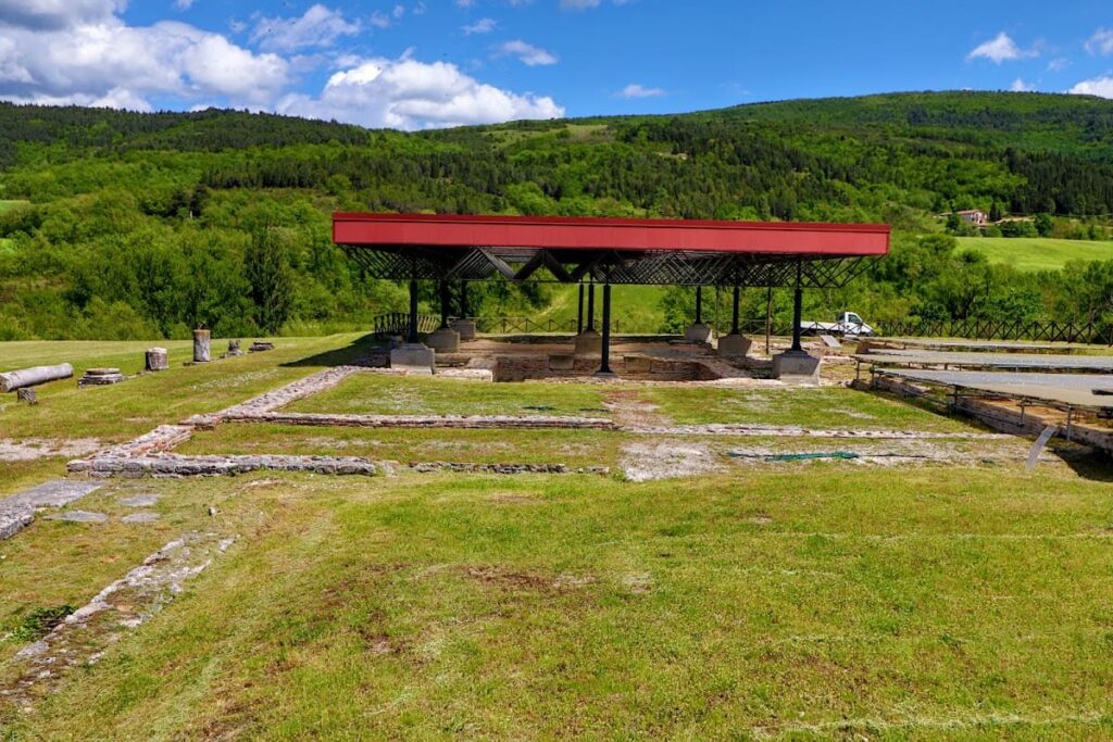 Sentinum: A Roman Municipium in Central Italy 8 Sentinum
