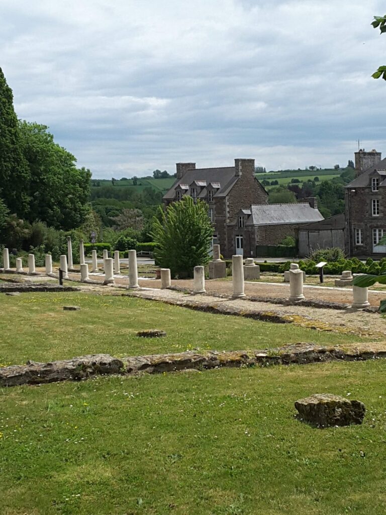 Corseul Roman City: Fanum Martis and the Capital of the Coriosolites in Armorica 8 Corseul Roman City (Fanum Martis)