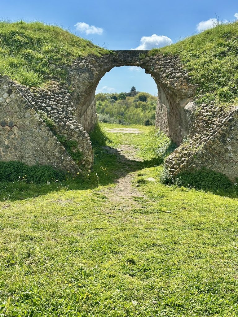 Rusellae Archaeological Site: An Etruscan and Roman City in Italy 2 Rusellae Archeological Site