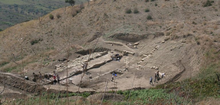 Phoenice: Ancient Greek and Roman City in Albania