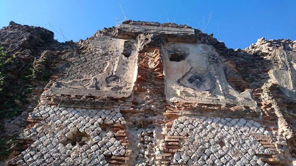 Cales: An Ancient Roman City in Italy 2 Cales