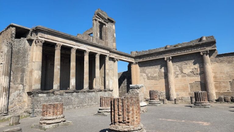 Pompeii: Preserved Roman City Near Mount Vesuvius