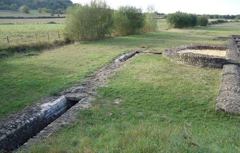 Site Archéologique de Cherré: A Gallo-Roman Religious and Commercial Complex in France