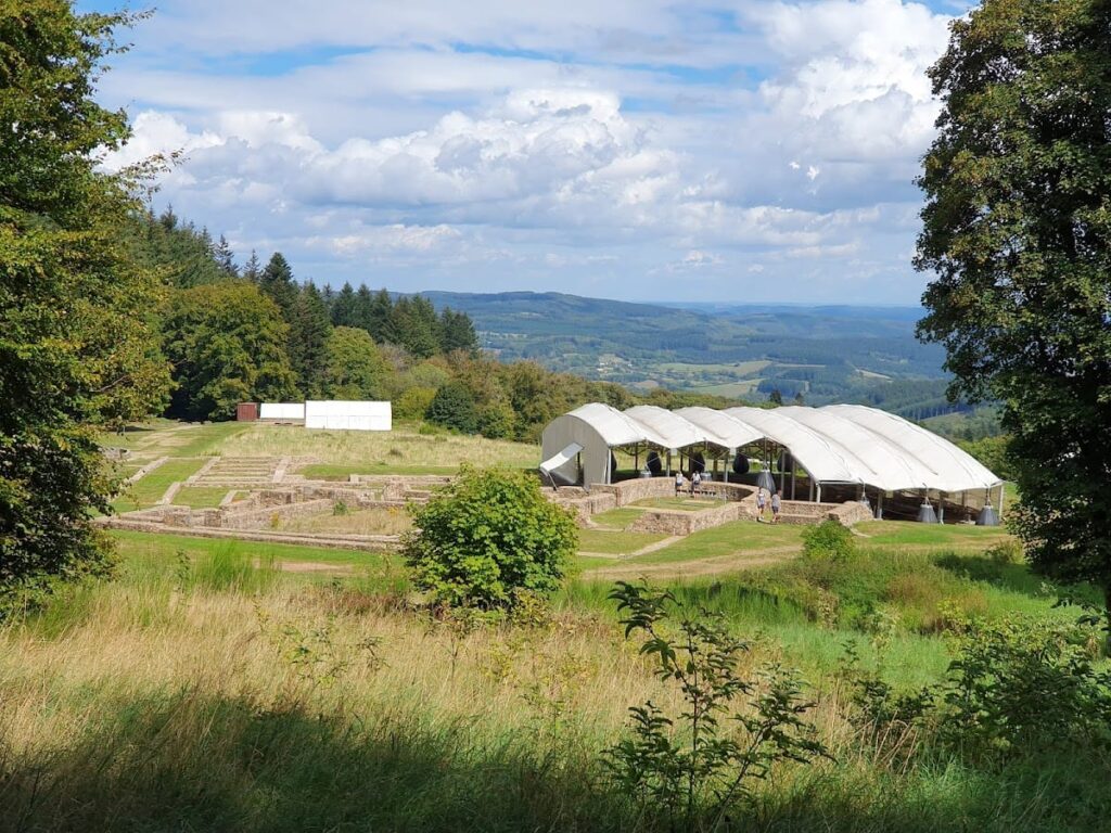 Bibracte: The Principal Oppidum of the Aedui in Central France 9 Bibracte