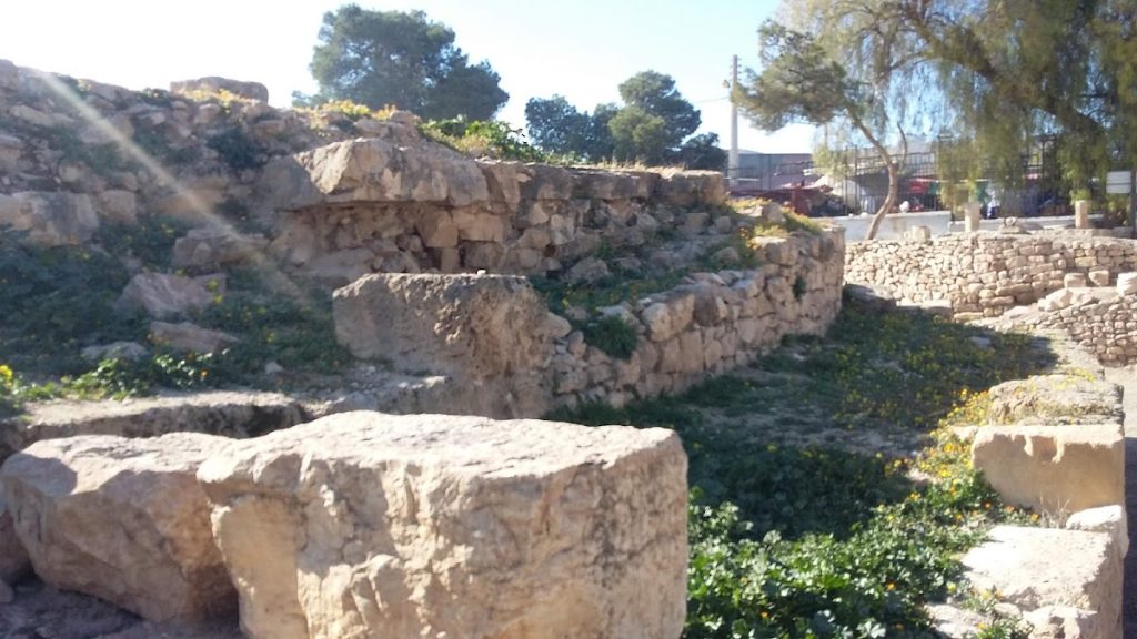Theveste (Tebessa): A Roman City and Byzantine Fortress in Algeria 5 Theveste / Tebessa