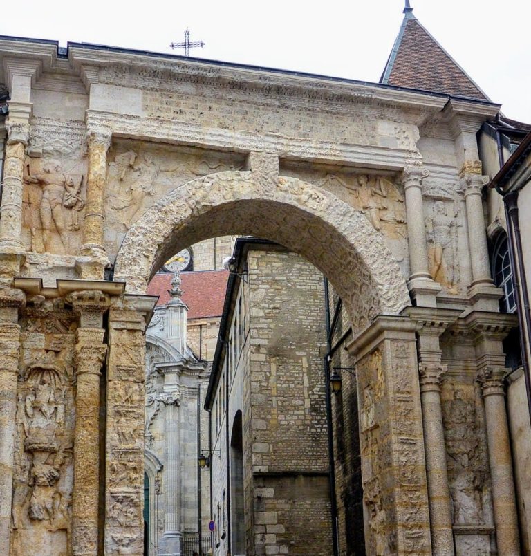 Porte Noire, Besançon: A Gallo-Roman Triumphal Arch