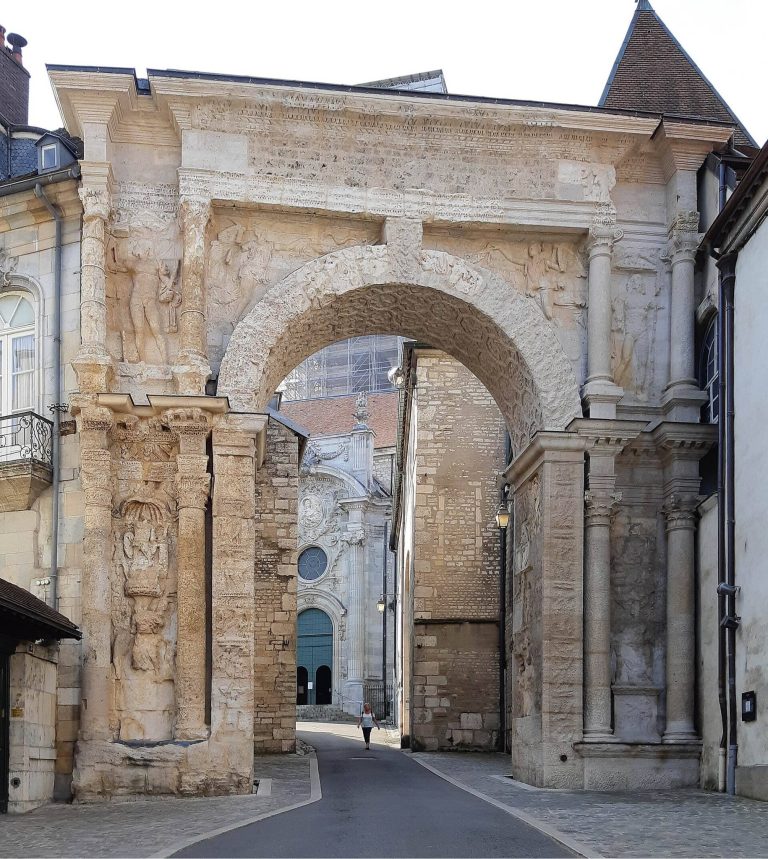 Porte Noire, Besançon: A Gallo-Roman Triumphal Arch