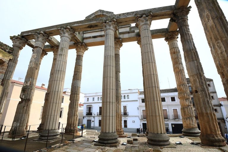 Temple of Diana: A Roman Imperial Cult Temple in Mérida, Spain