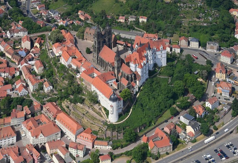Albrechtsburg: A Late Gothic Palace in Meissen, Germany