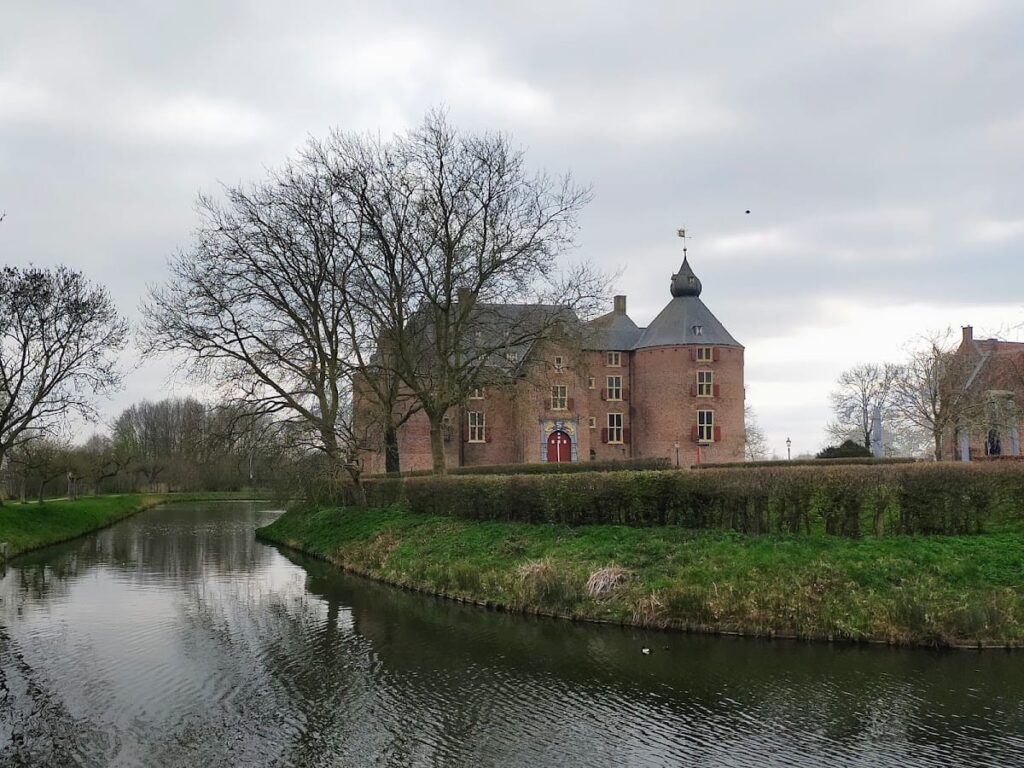 Ammersoyen Castle