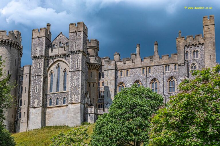 Arundel Castle: Historic Fortress and Residence in West Sussex, England