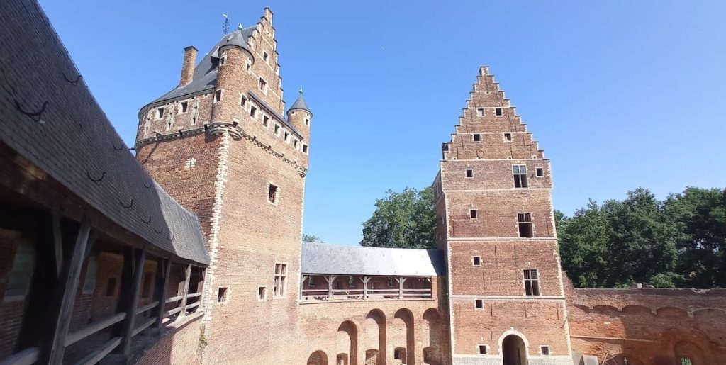Beersel Castle