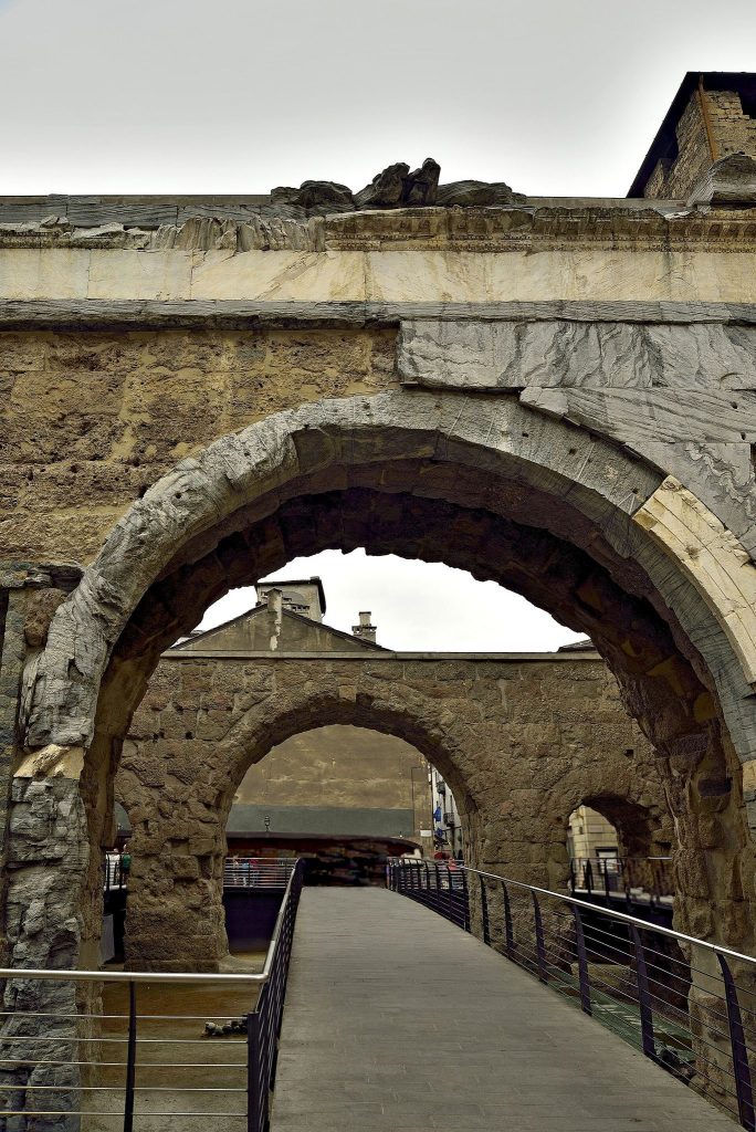 Porta Pretoria Aosta: The Principal Eastern Gate of the Roman City 3 Porta Pretoria Aosta